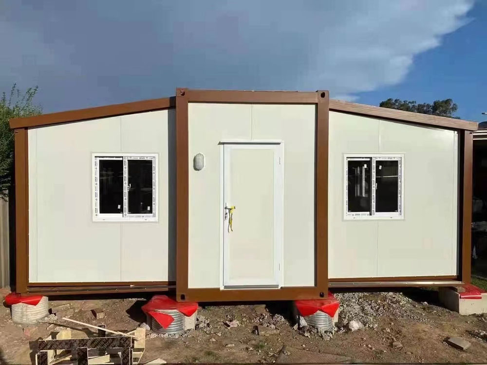 expandable-container-home.jpg